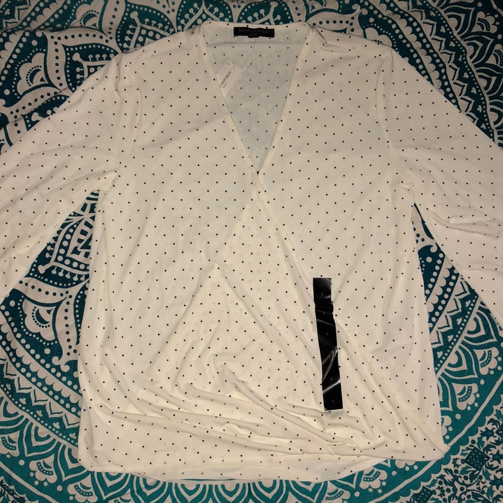 Banana Republic White polka dot shirt